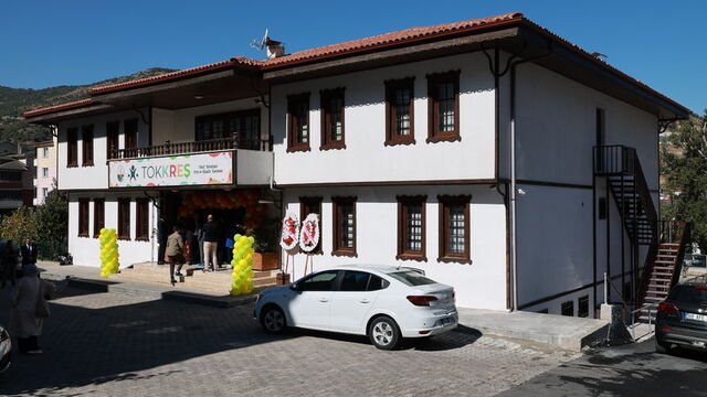 Tokat'ta kreş ve gündüz bakımevi açıldı