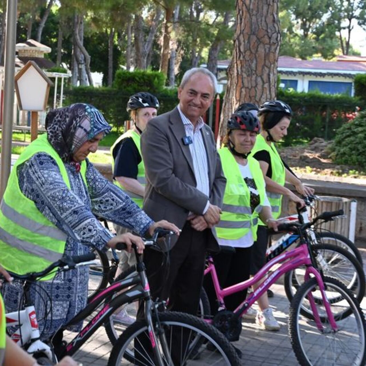 Kepez'de kadınlar için pedal zamanı