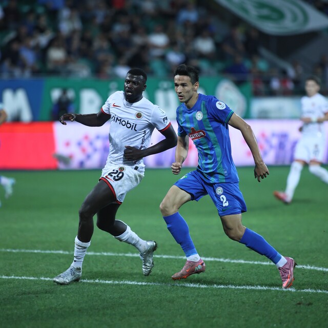 Rizespor uzatmalarda güldü!