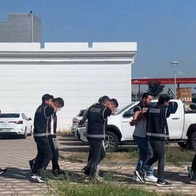 FETÖ'nün Dışişleri yapısına operasyon