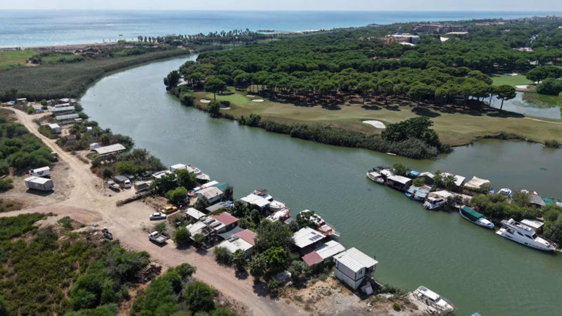 Acısu'da "konteyner ev" işgali | Son dakika haberleri