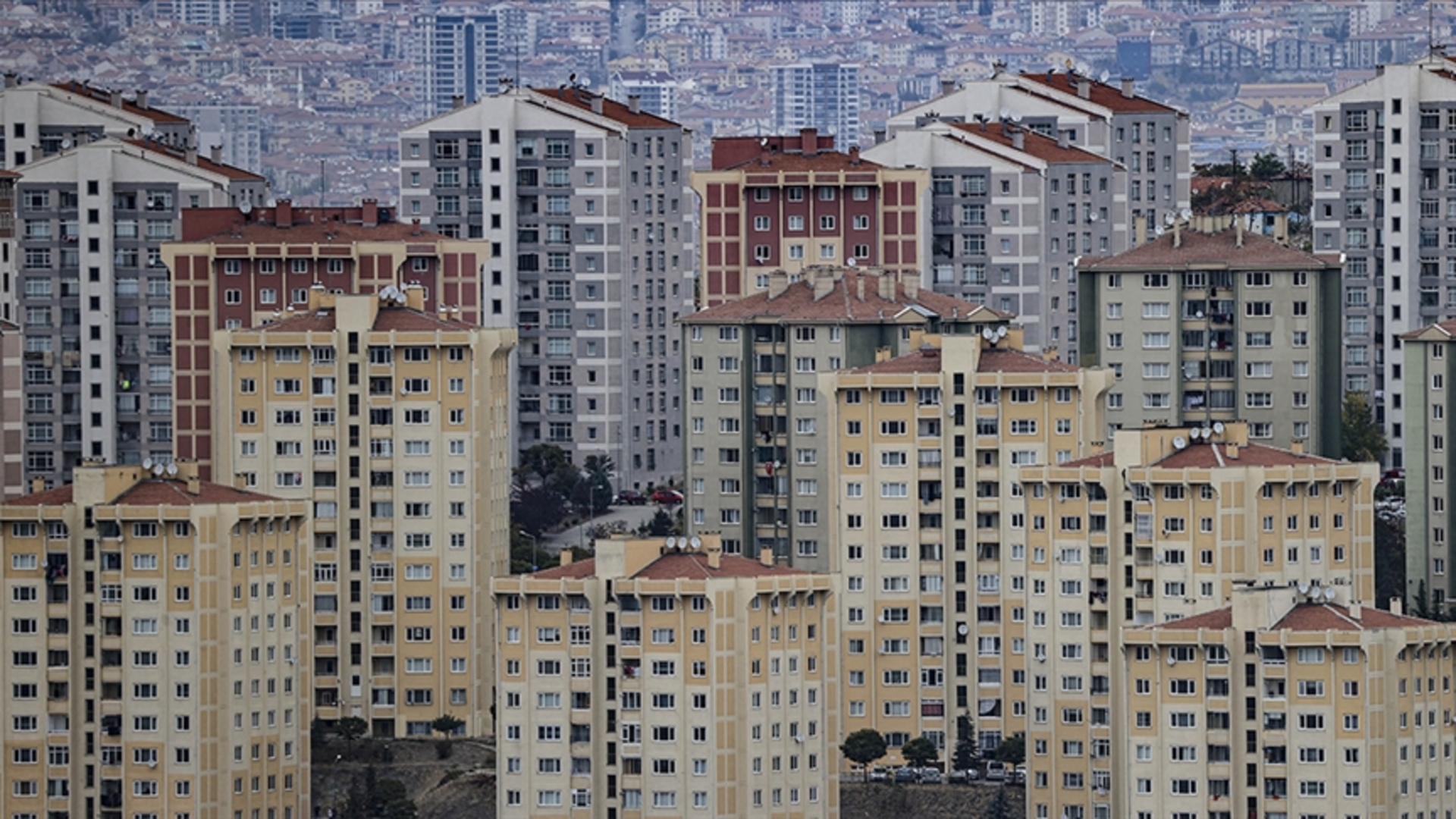 Otomotiv Sektöründe Satışlar Fırladı: İşte Uzmanların Gözünden 2024'ün İlk Çeyrek Analizi