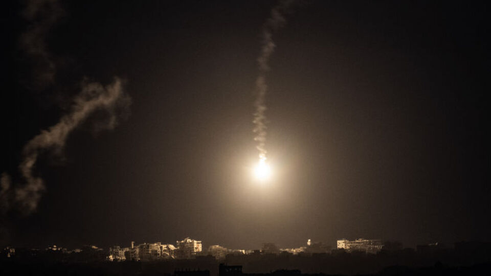 İsrail, Gazze'ye kara harekatı başlattı