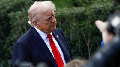 Trump'tan gazeteciye: Sessiz ol