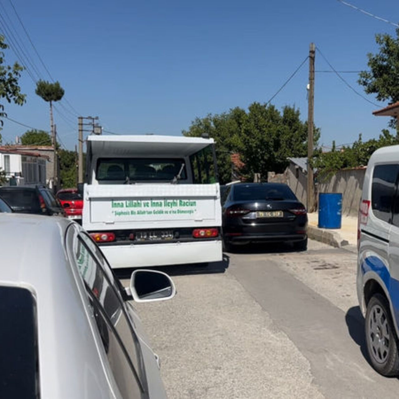 Balkondan balkona düşüp öldü