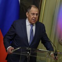 Lavrov: Meşru hedef olurlar
