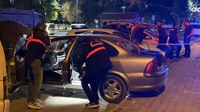Otomobilde çakmak gazı patladı: 1 ölü, 2 yaralı