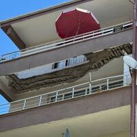 Deprem olmadan çöktü! İstanbul'da inanılmaz görüntü!