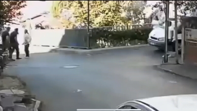 Trafik magandası evi bastı, anneyi darp etti!