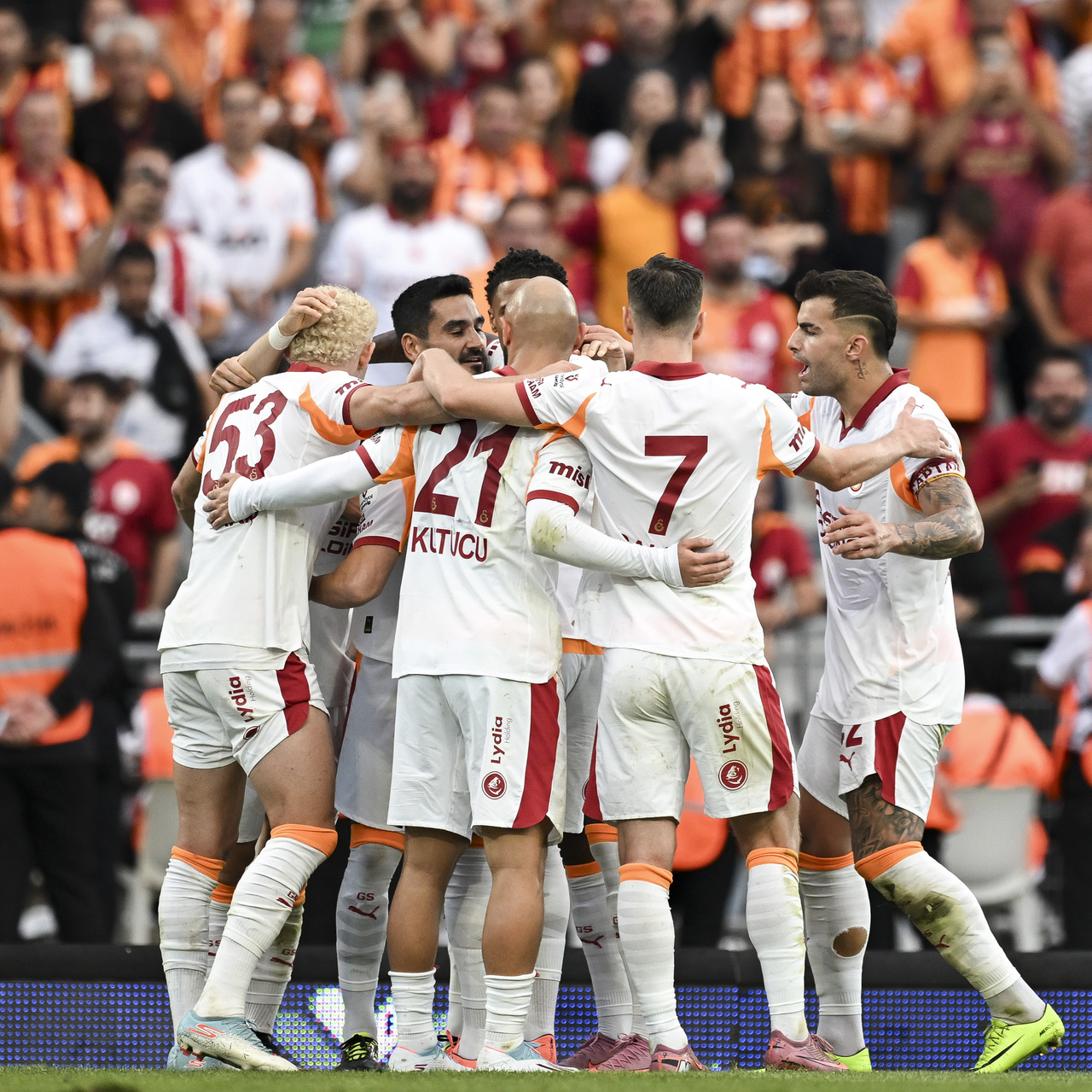 G.Saray Devler Ligi sahnesinde!