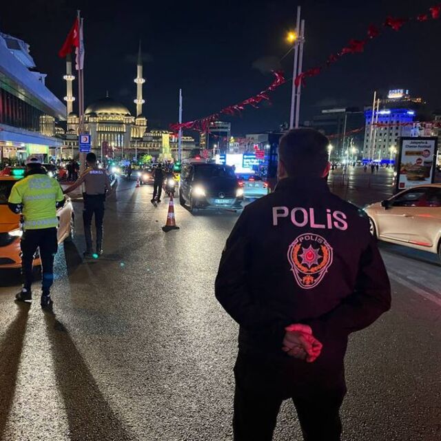 "Huzur İstanbul"da 873 kişiye gözaltı