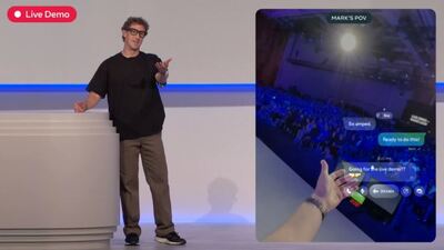 Ekranlı akıllı gözlük ve bileklikle kontrol