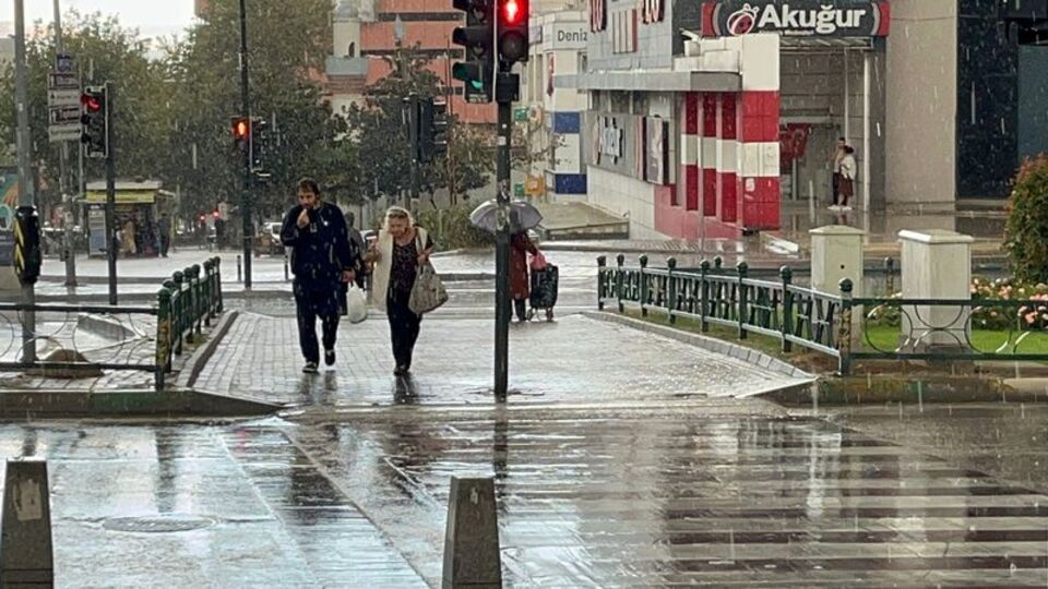 İçişleri Bakanlığı'ndan 15 il için "sarı" kodlu meteorolojik uyarı