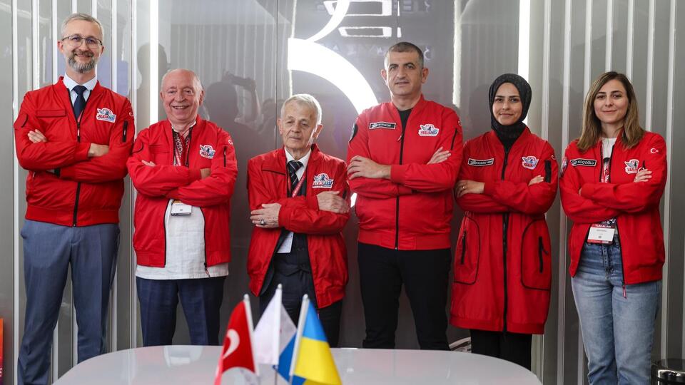 Gençler için uluslararası bilim ortaklığı