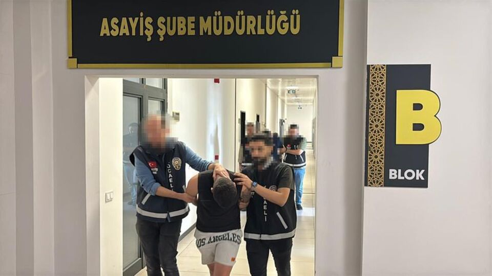 Gebze'deki cinayete ilişkin 2 zanlı tutuklandı