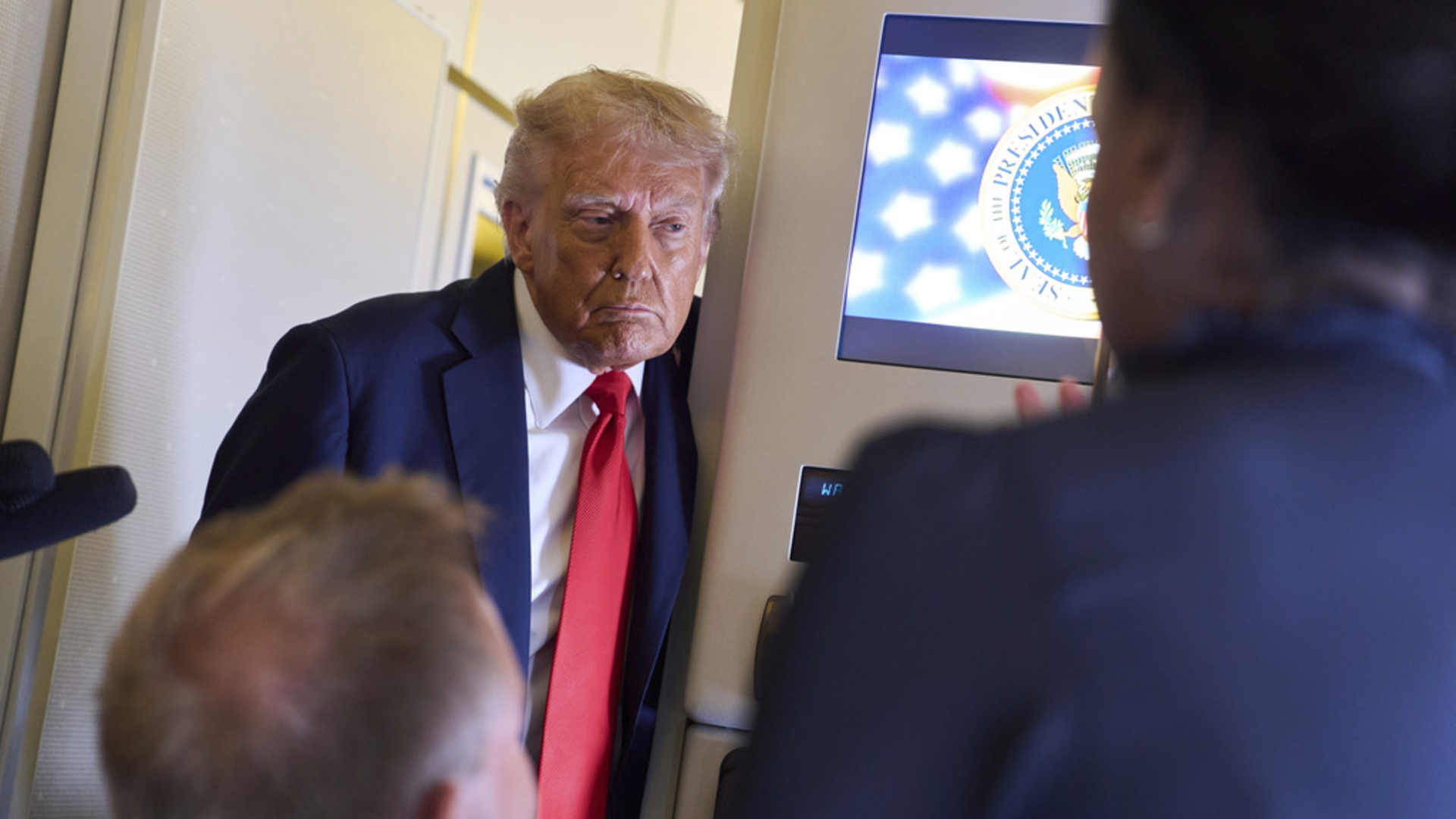 ABD Başkanı Trump Londra Belediye Başkanı Khan'a yüklendi: "Dünyanın en kötü belediye başkanlarından" | Dış Haberler