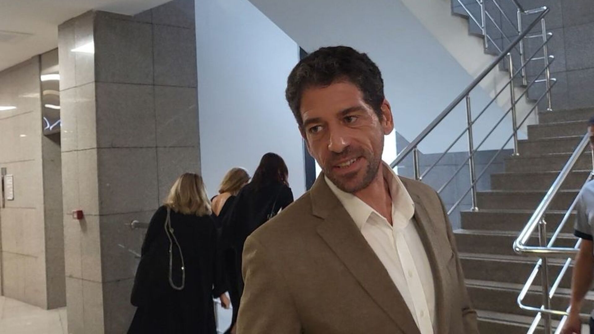 Cemal Hünal'dan Şok İddia: 'Ölümle Tehdit Edildim' - Suç Duyurusunda Bulundu!