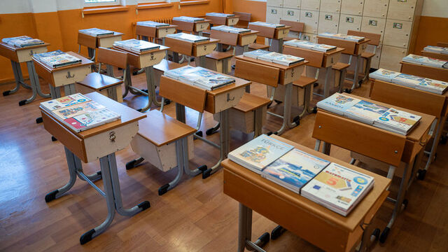 12 yıllık zorunlu eğitim kalkıyor mu?