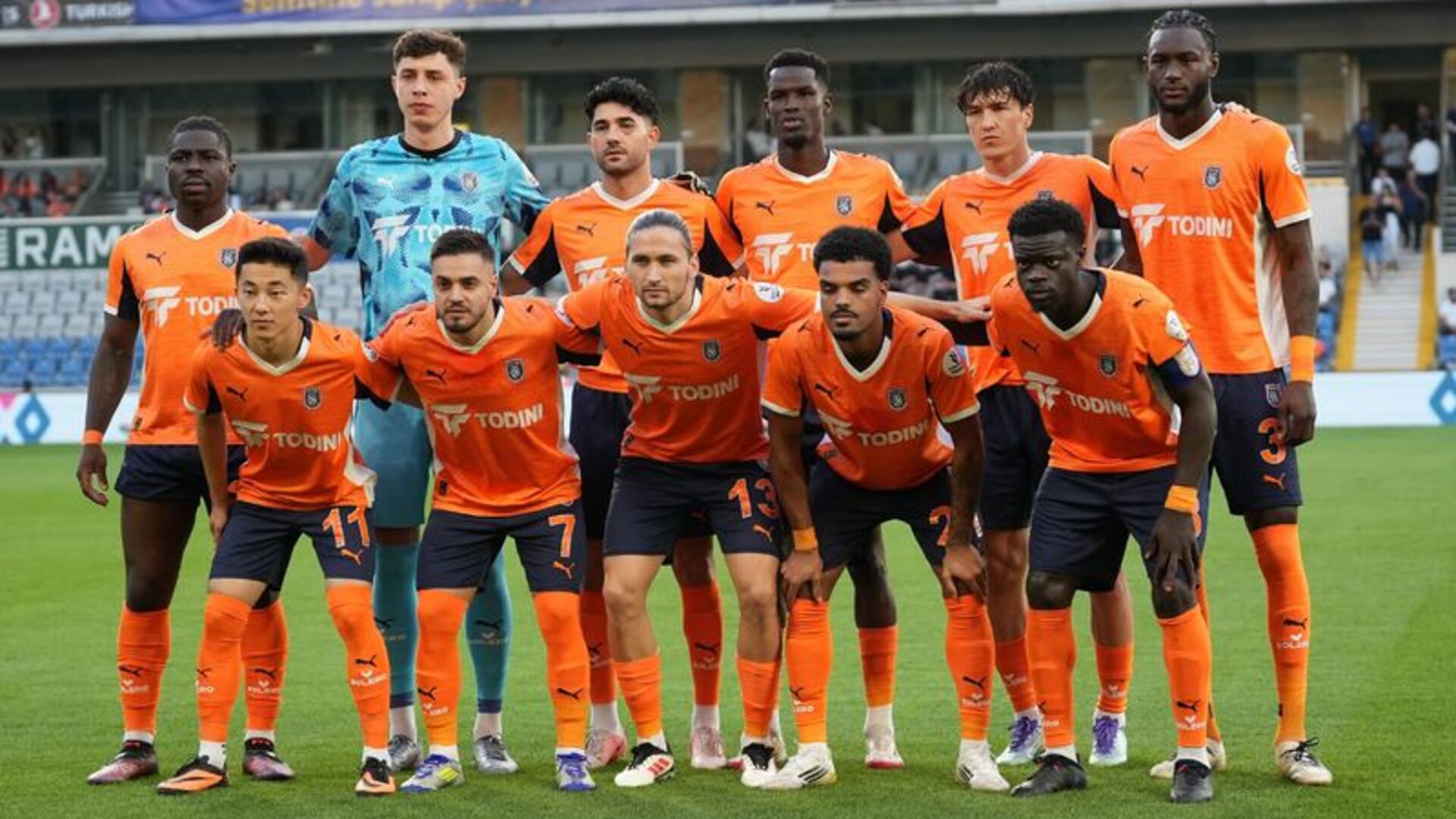Başakşehir, Maçlarda Karbon Ayak İzini Ölçecek: Futbol Artık Daha Yeşil!