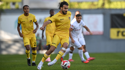 İstanbulspor Çorum FK'yı devirdi!