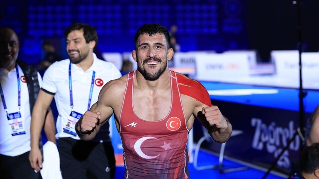 Ahmet Yılmaz'dan bronz madalya!