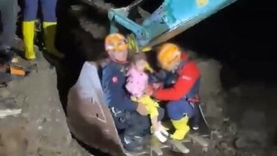 Rize'de sağanak yağış, sel ve heyelana neden oldu