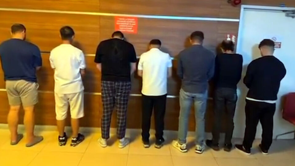 Şehit ailesini dolandıran şüpheliler yakalandı