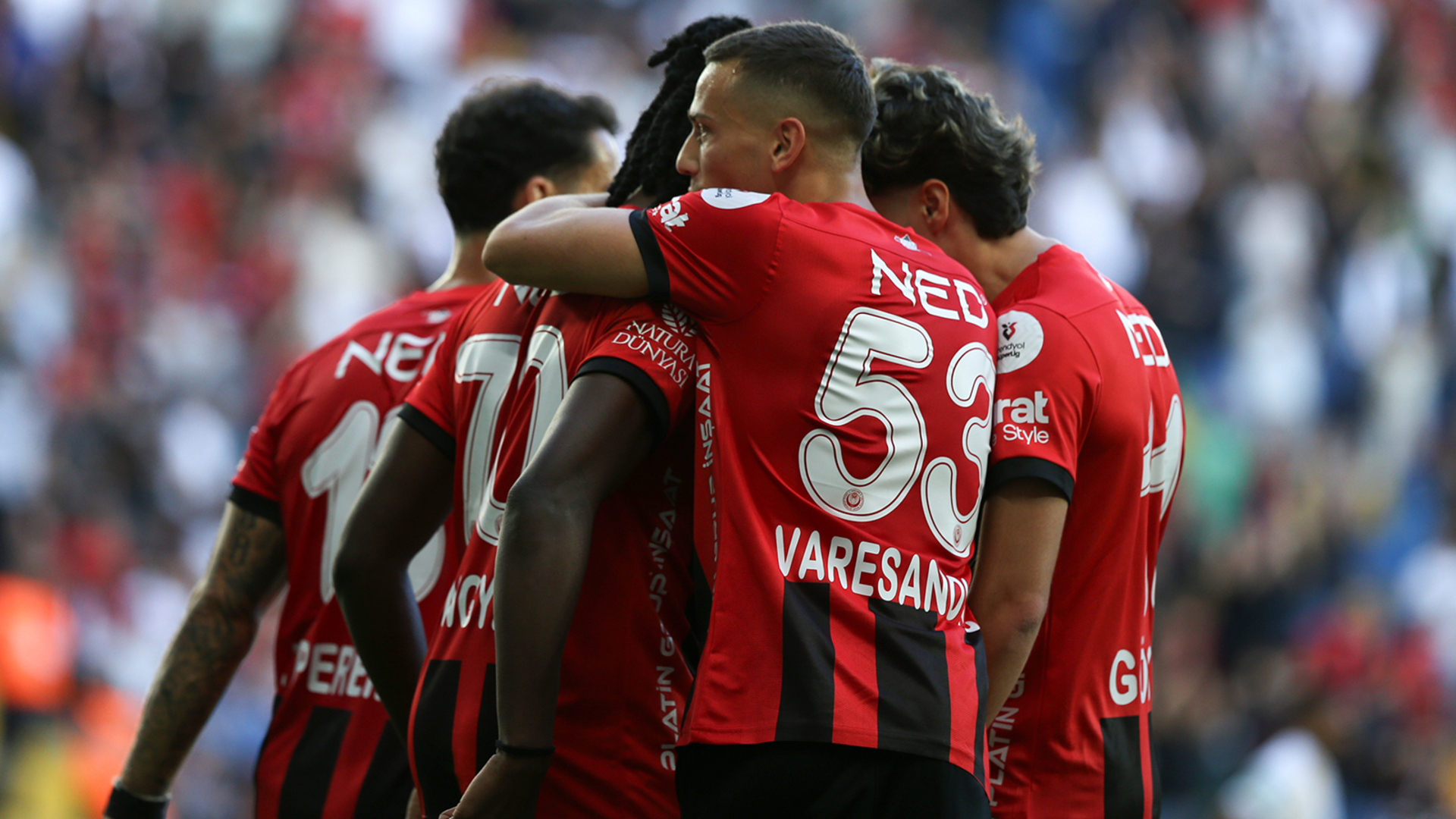 Gençlerbirliği, Eyüpspor'u Tek Golle Geçti: 19 Mayıs'ta Coşkulu Zafer!
