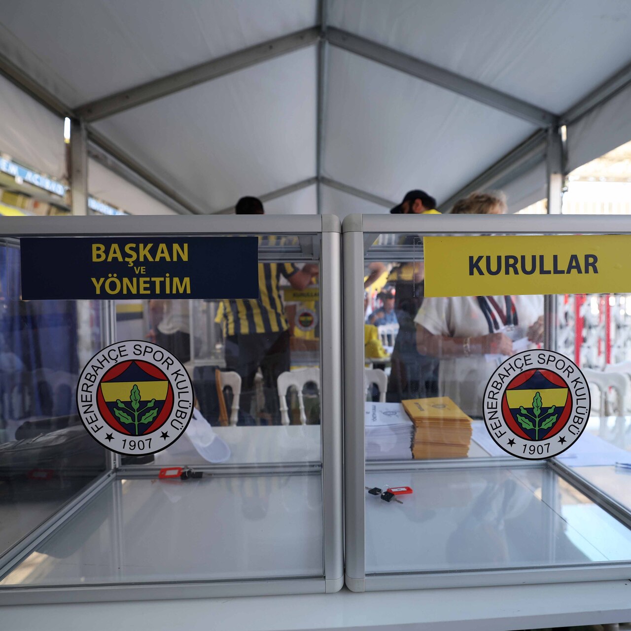 Fenerbahçe kongresinde ilk gün sona erdi!