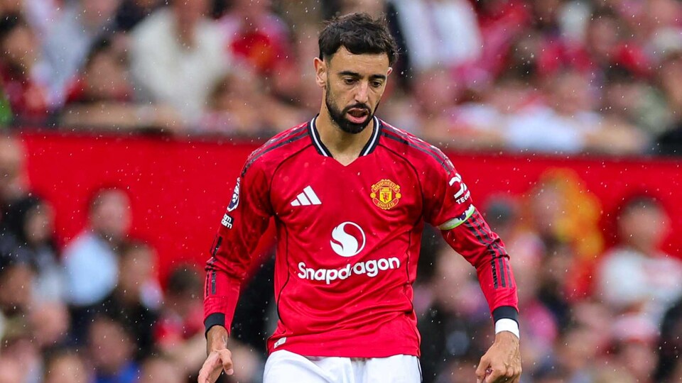 2 kırmızı kartlı dev maçta ManU galip!