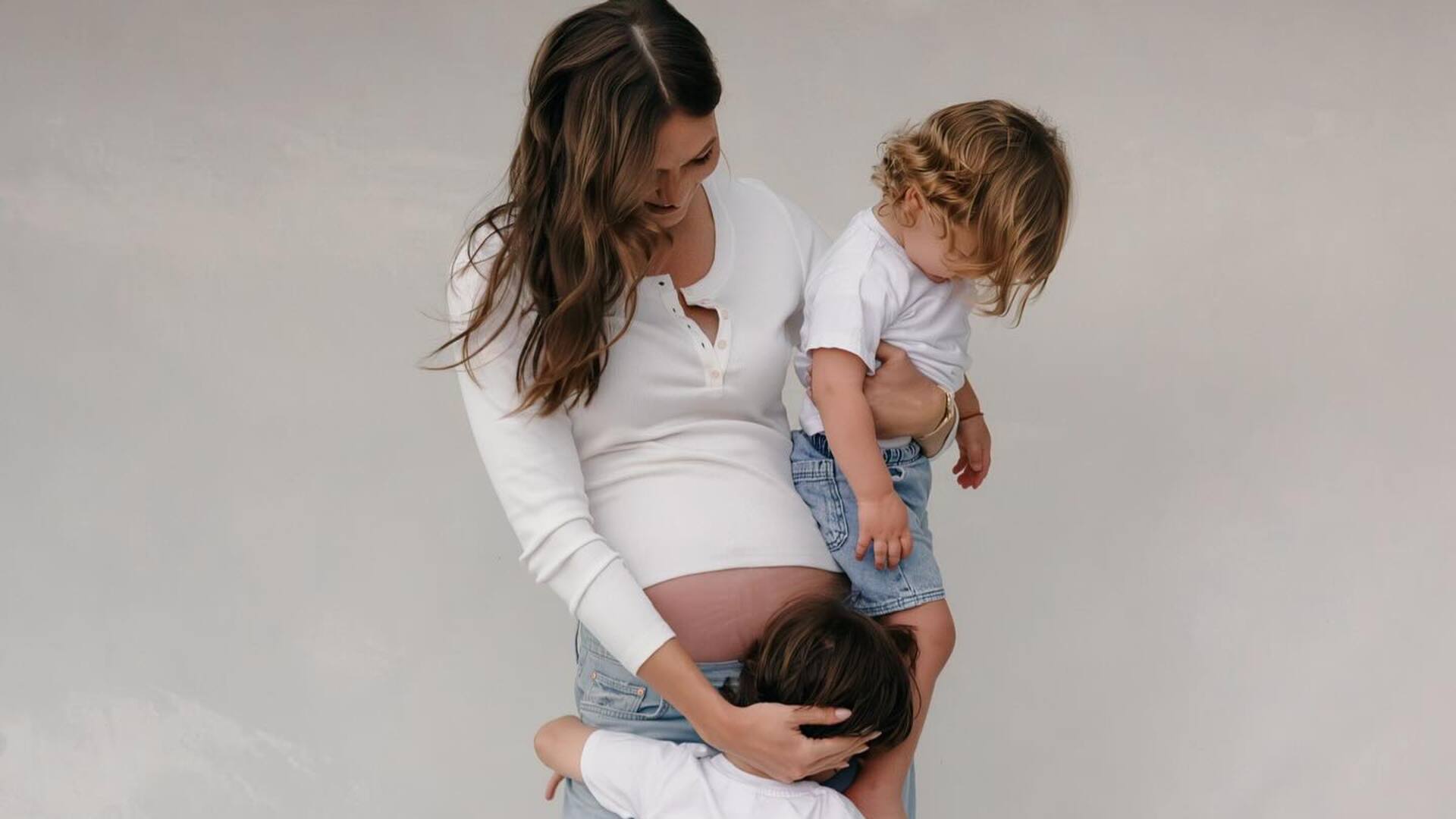 Karlie Kloss üçüncü çocuğunu dünyaya getirdi - magazin haberleri