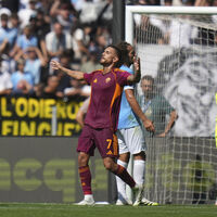 Dev derbide kazanan Roma!