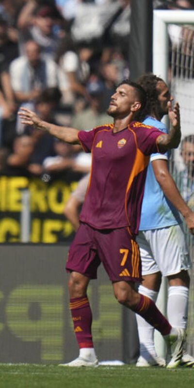 Dev derbide kazanan Roma!