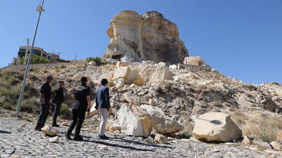 Peribacasından sonra Kadıkalesi de çöktü!