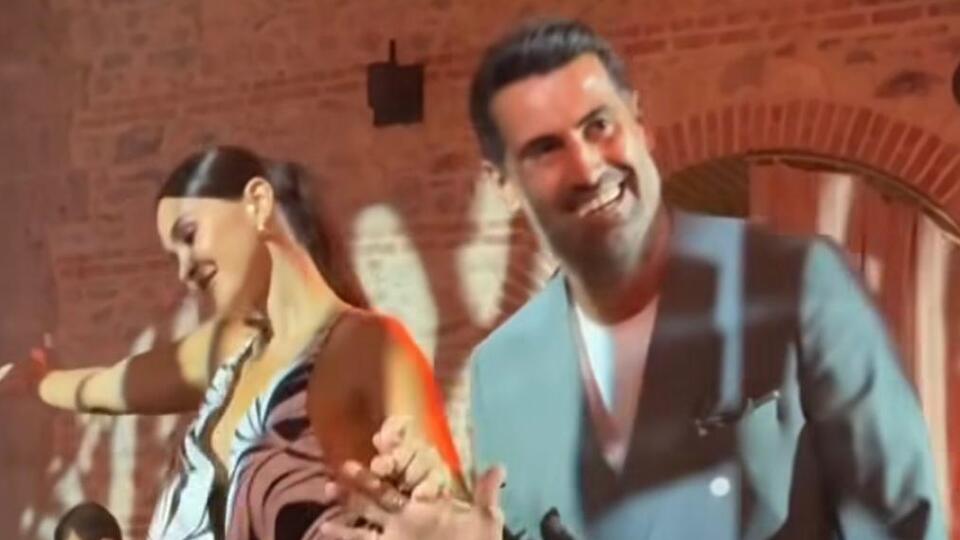 Horon teperek kutladılar