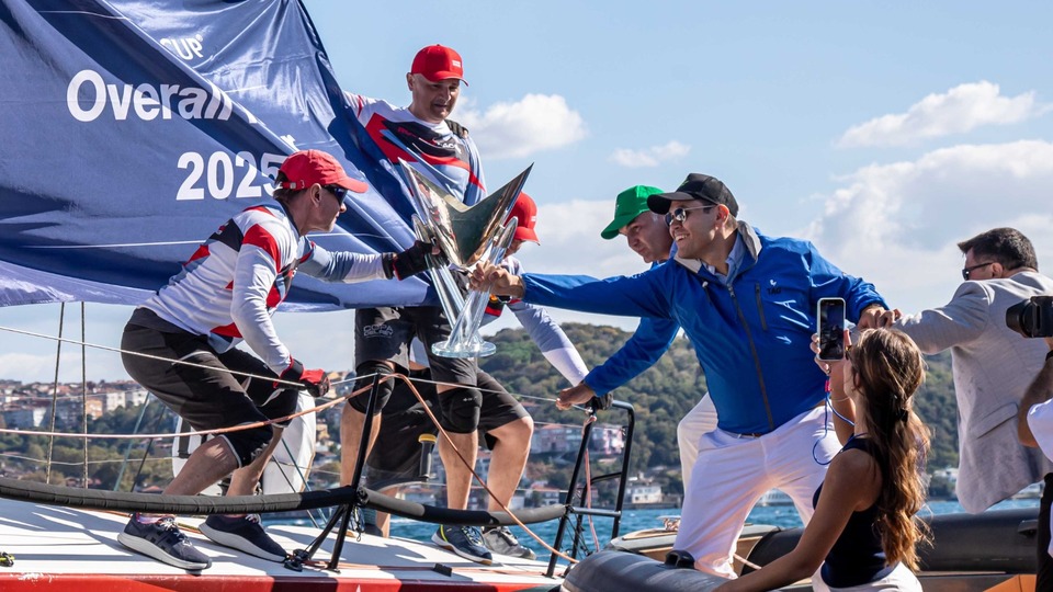 "Sporun ve sporcuların her zaman yanında olacağız"