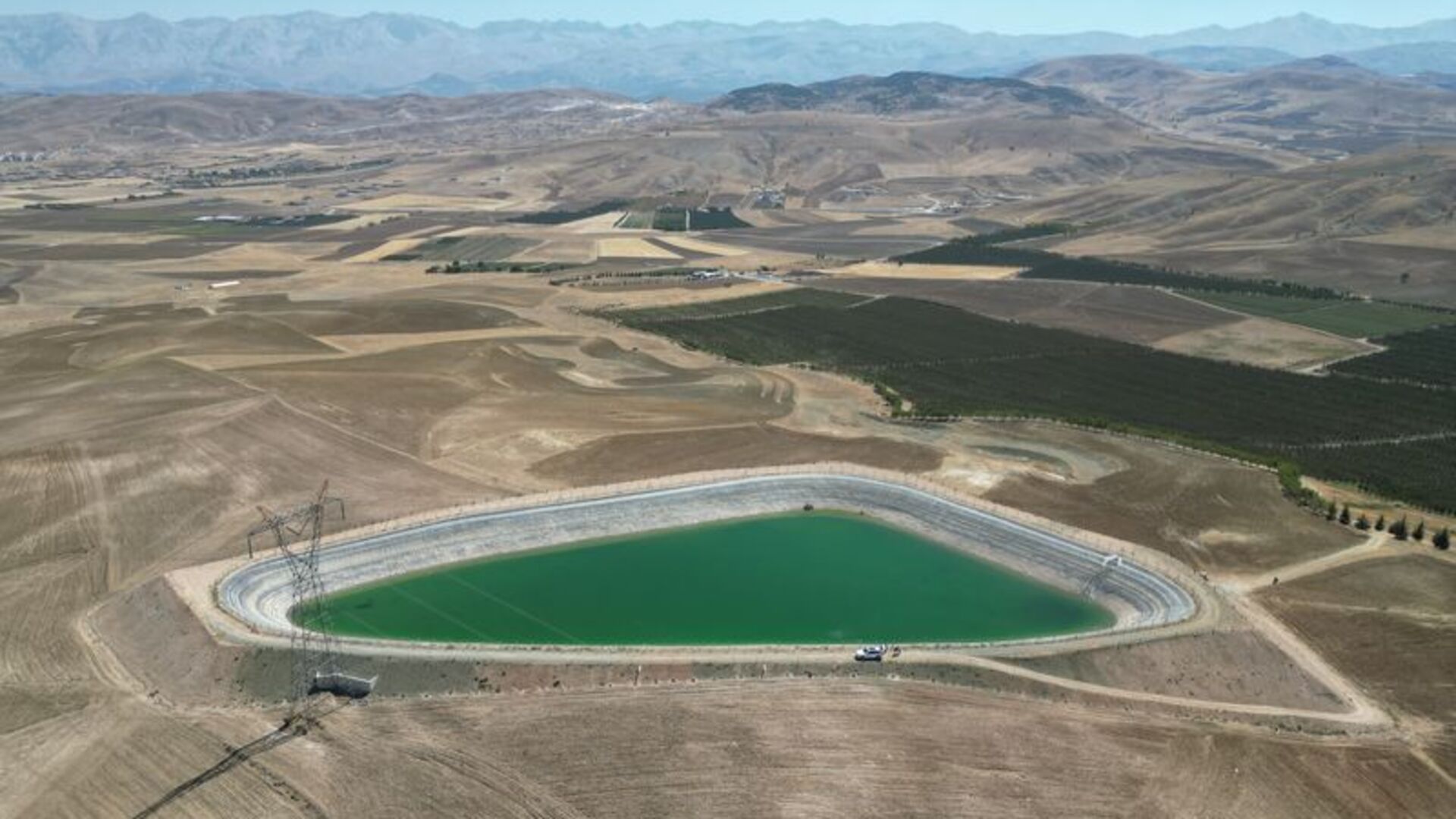Elma bahçelerinde kuraklığa havuzlu önlem | Son dakika haberleri