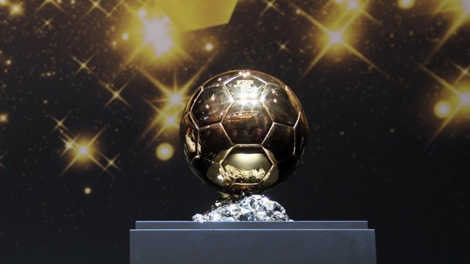 Ballon d'Or ödül töreni canlı izle: Ballon d'Or kim kazandı? İşte Altın Top'u alan futbolcu