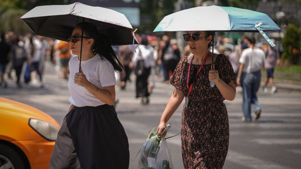 İllerimizde hava durumu... Ege ve Akdeniz yaz gibi...