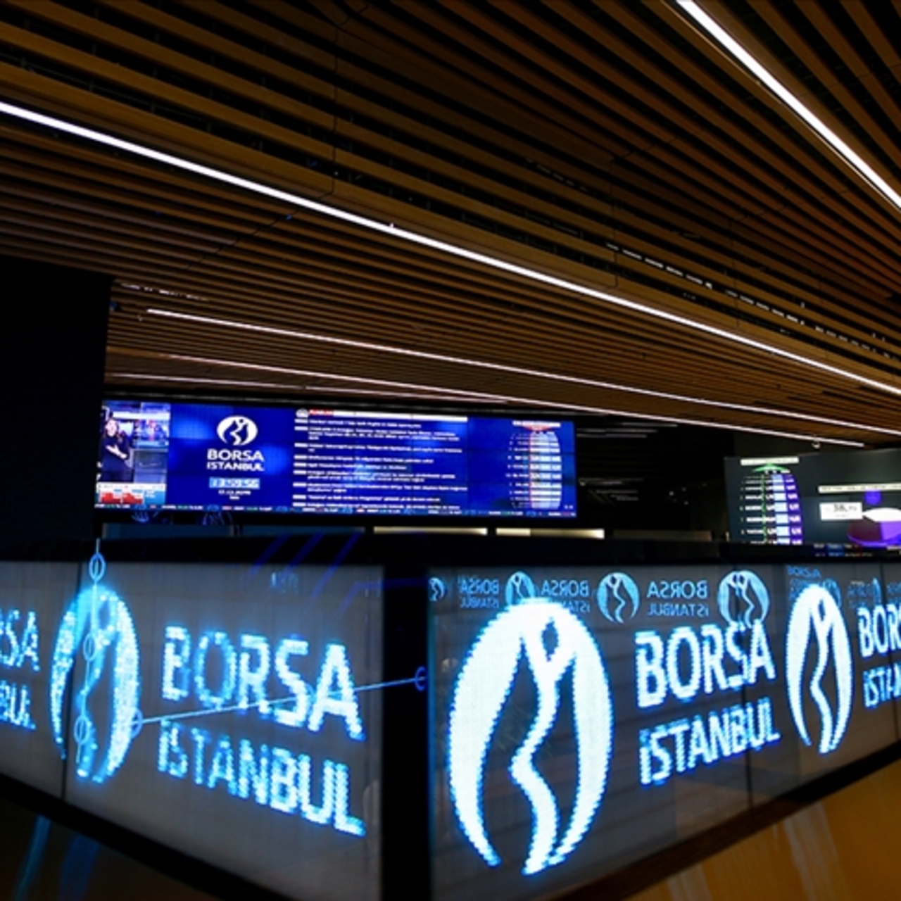 Borsa güne düşüşle başladı