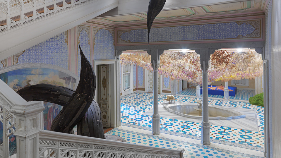 'Folia' sergisi, sanatseverleri büyülü bir bahçeye davet ediyor