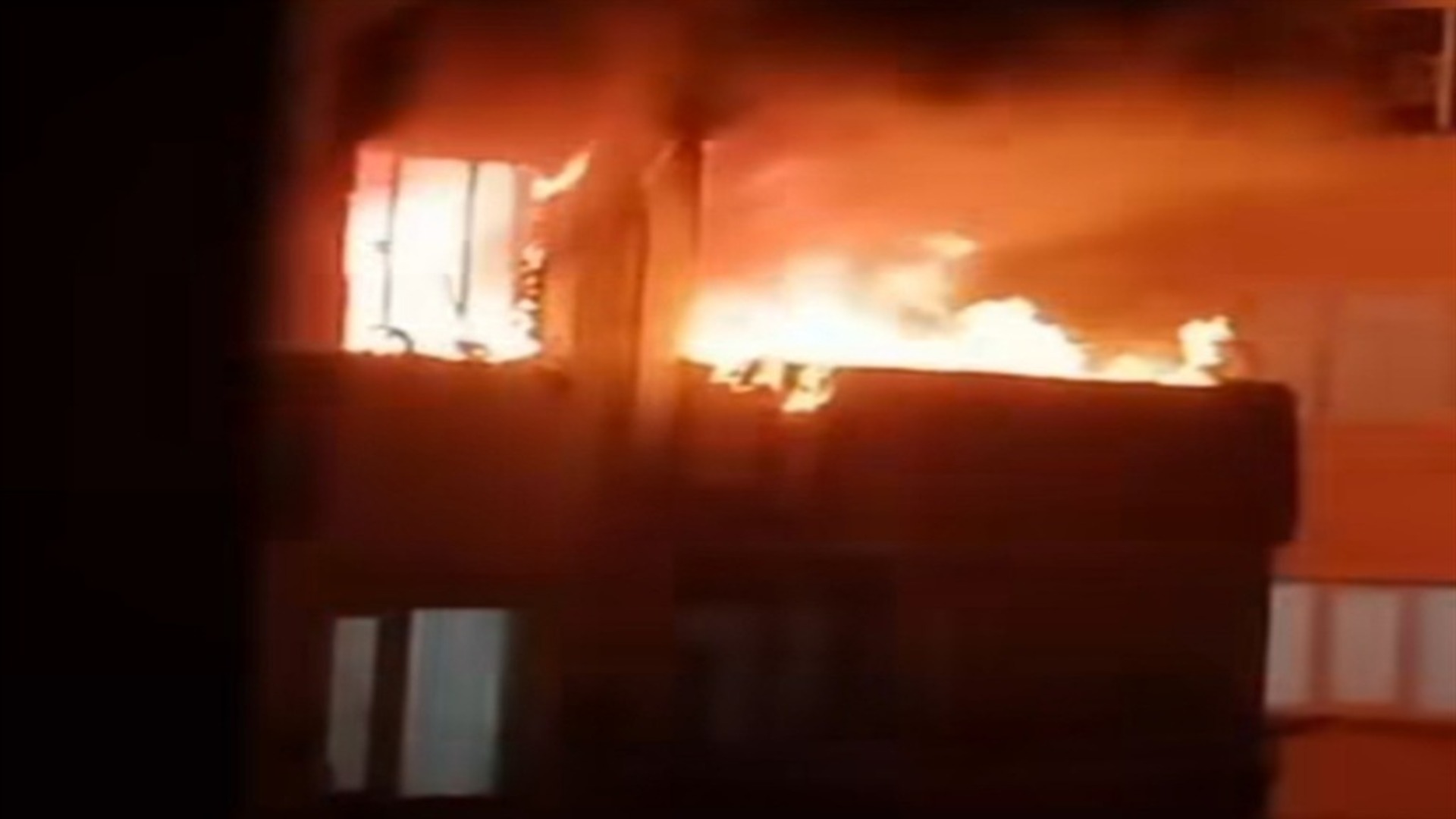 Tavandaki straforlar eridi! 3 kişinin öldüğü yangında acı detaylar! | Son dakika haberleri