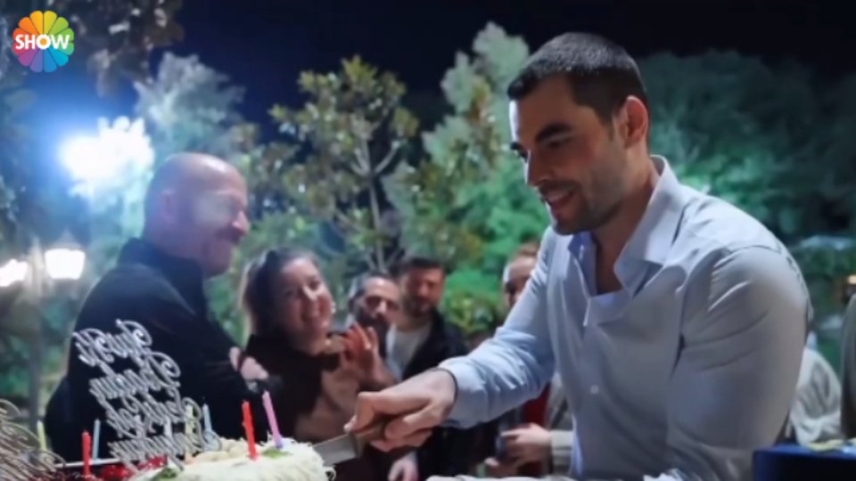'Veliaht' setinde doğum günü sürprizi