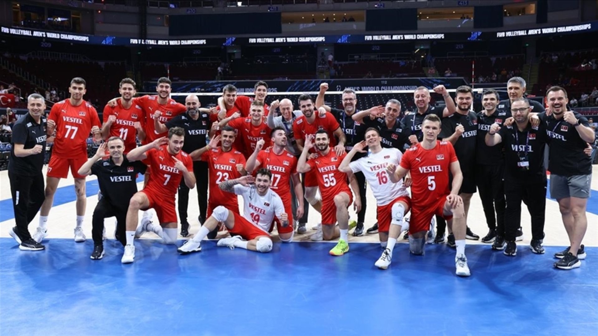 Türkiye - Polonya voleybol maçı ne zaman, saat kaçta? Filenin Efeleri çeyrek final maçı hangi kanalda?