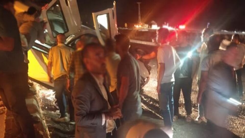 Şanlıurfa'da iki araç çarpıştı: 1 ölü, 5 yaralı