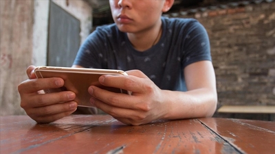 Sosyal medya ve oyunlardaki tehlikeye dikkat!