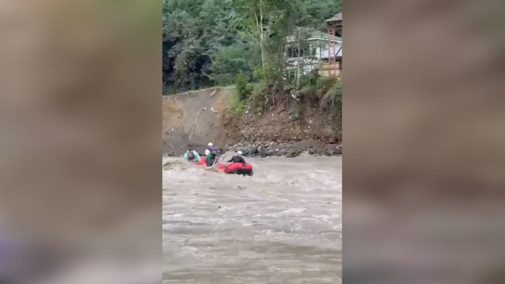 Felaketin yaşandığı gün rafting yapanlara ceza | S…