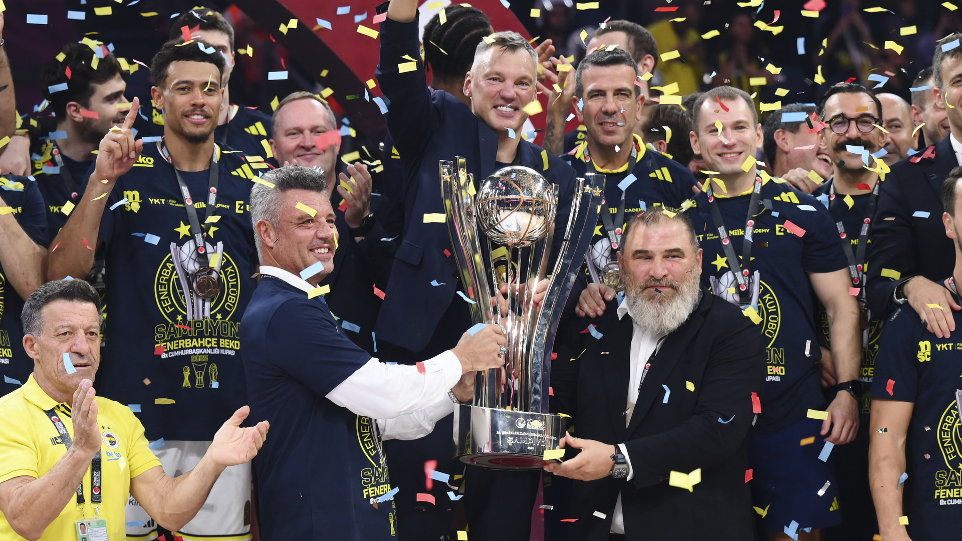 Fenerbahçe Beko, Cumhurbaşkanlığı Kupası'nı Alnının Akıyla Aldı! İşte Muhteşem Finalin Perde Arkası