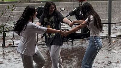 Marmara'ya yağış geliyor... Sıcaklık düşüyor... 2 bölgede sağanak!