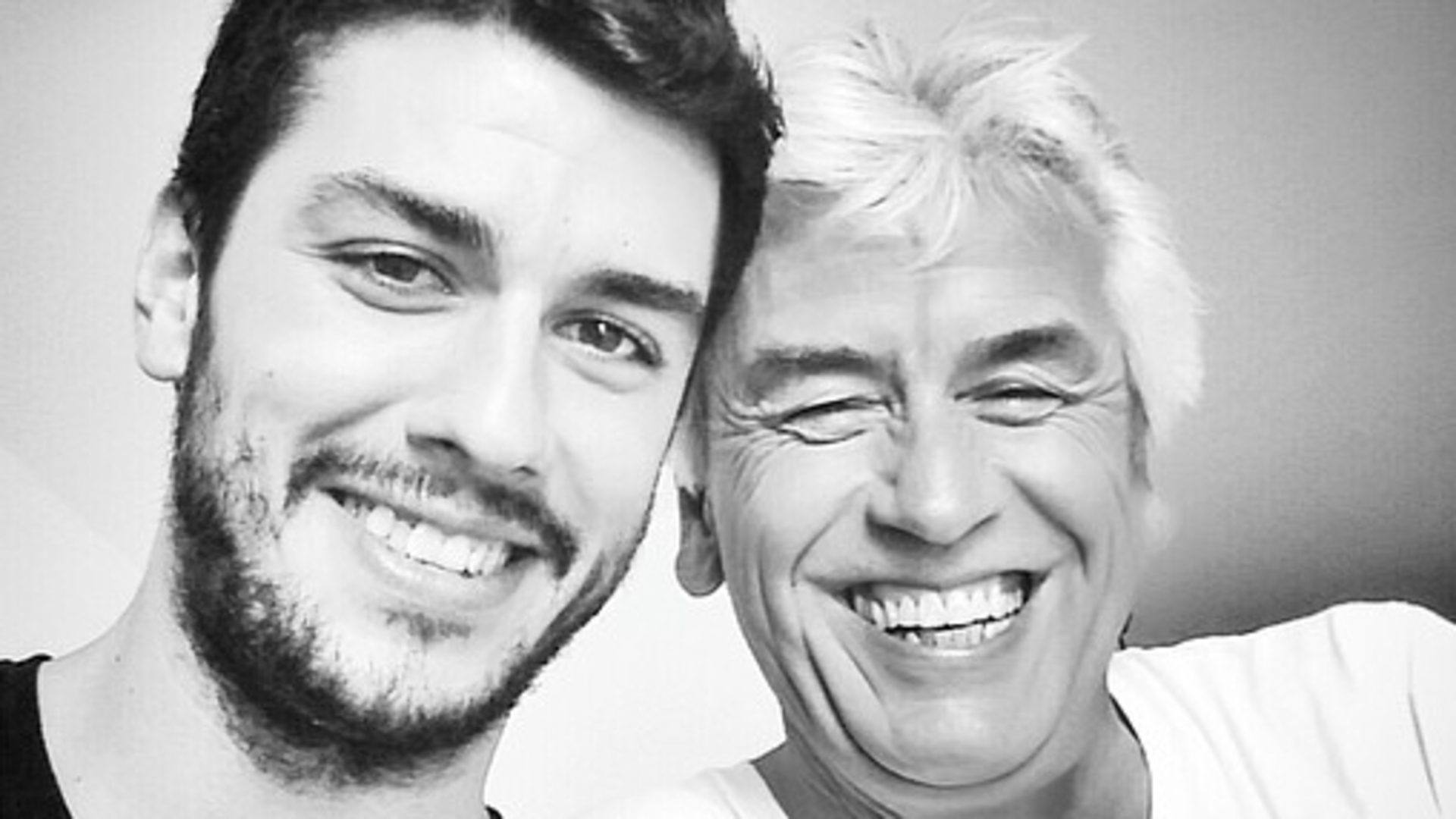 Ağır Bir Kayıp: Oyuncu Aras Aydın'ın Babası Hayatını Kaybetti